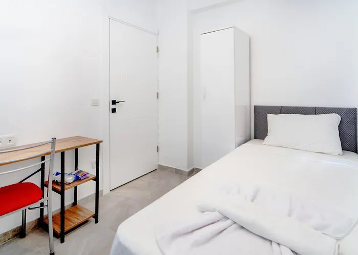 Apartamento Charming Flat W Terrace 3 Min To Beach In Bodrum